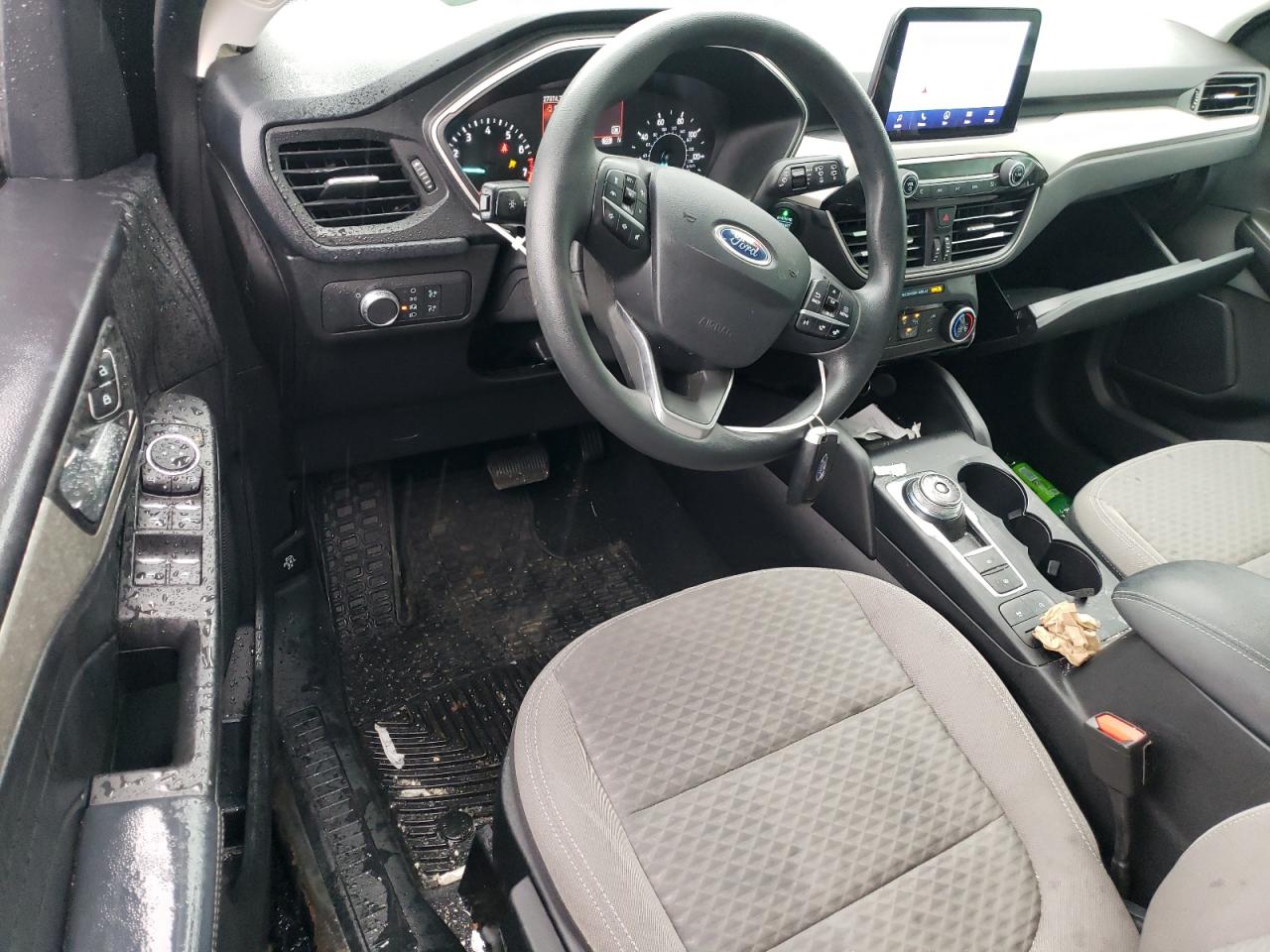 1FMCU9G61MUA16153 FORD ESCAPE 2021