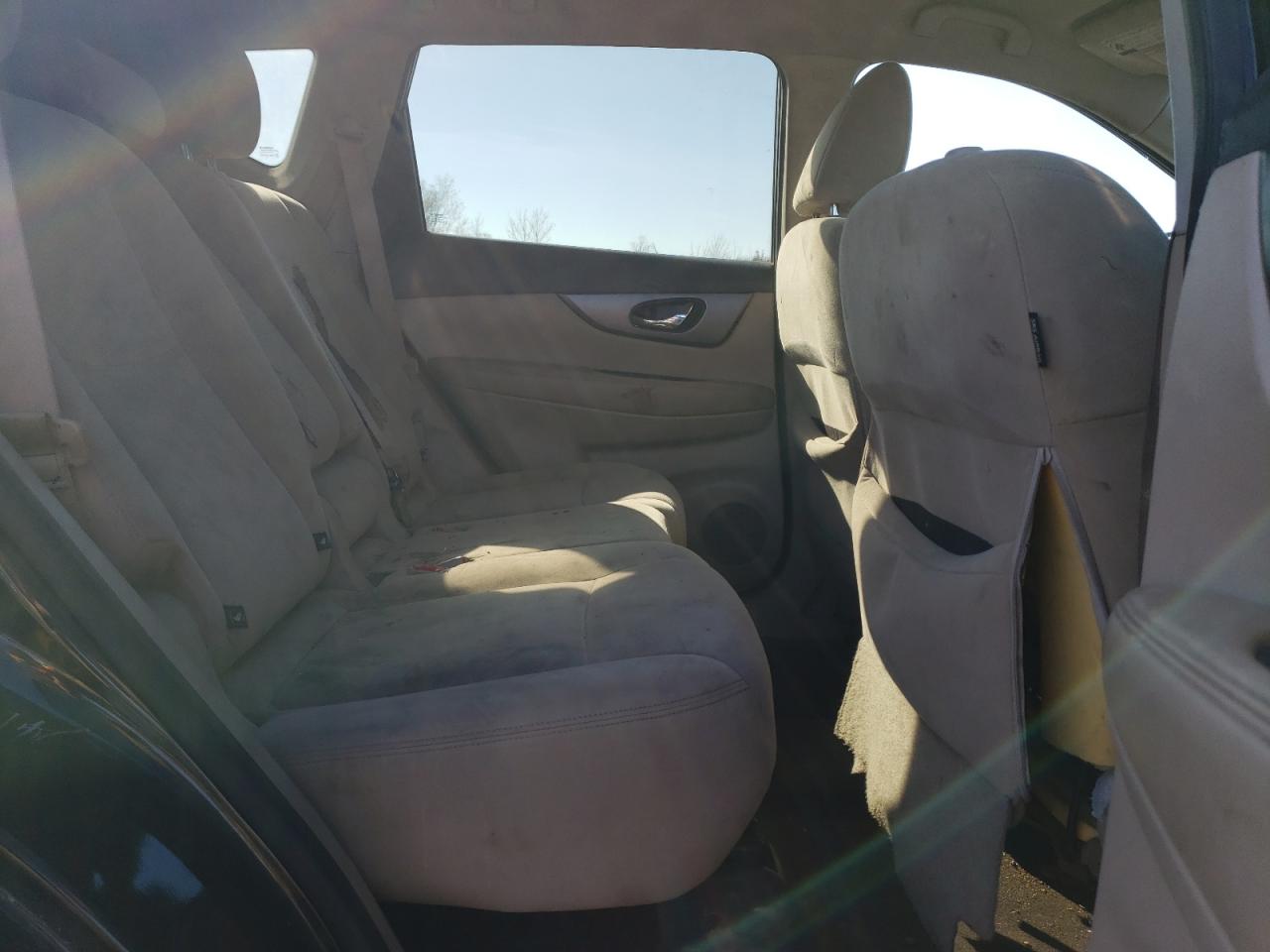 KNMAT2MV6GP727495 NISSAN ROGUE 2016