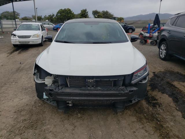 2018 VOLKSWAGEN PASSAT GT 1VWJM7A38JC039376