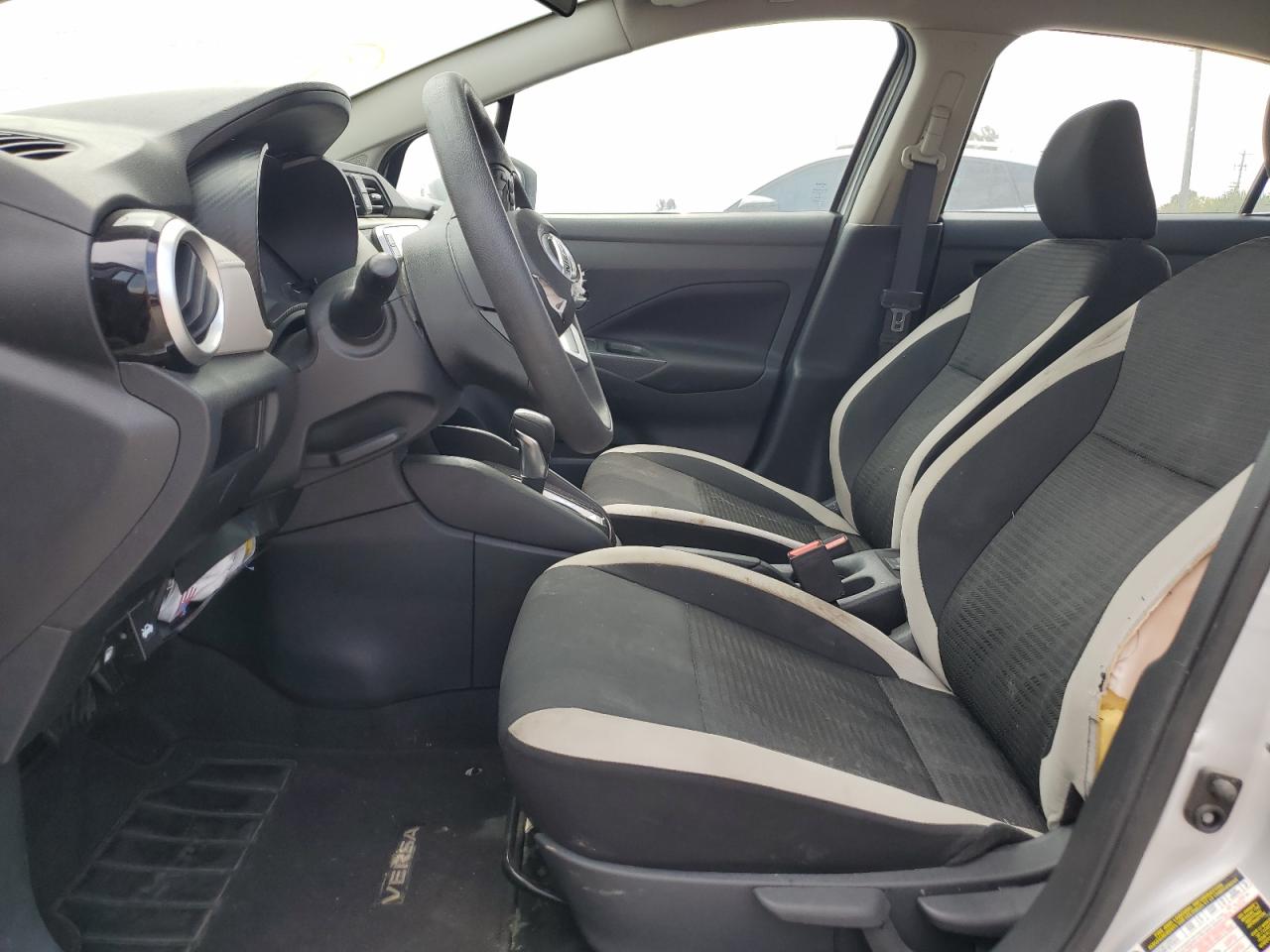 3N1CN8EVXML847881 NISSAN VERSA 2021