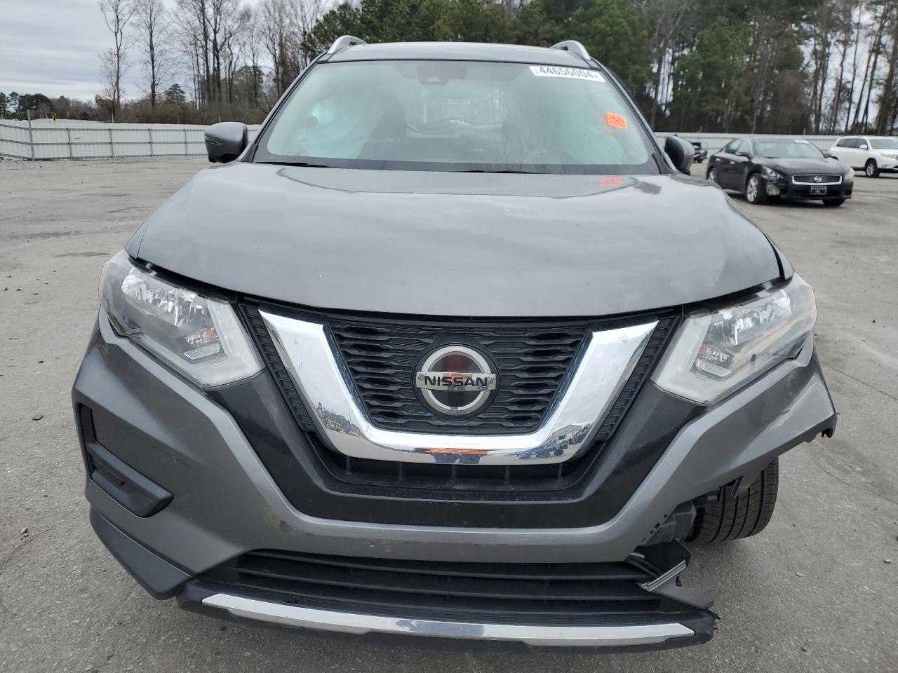 JN8AT2MT3KW268136 NISSAN ROGUE 2019