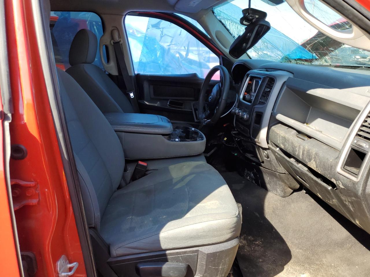 1C6RR7FT6GS137893 RAM 1500 2016