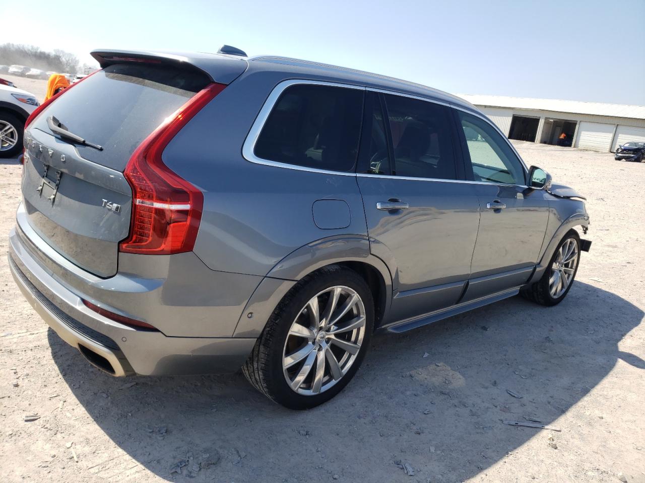 2016 Volvo Xc90 T6 vin: YV4A22PL6G1001357