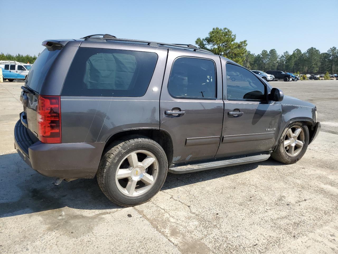 1GNUKBE07AR173356 2010 Chevrolet Tahoe K1500 Lt