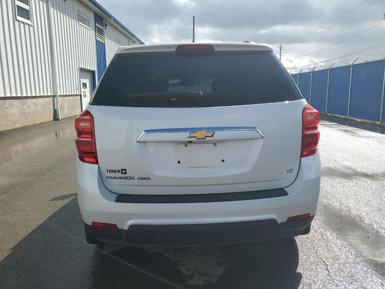 2GNFLFEK0H6203236 CHEVROLET EQUINOX 2017