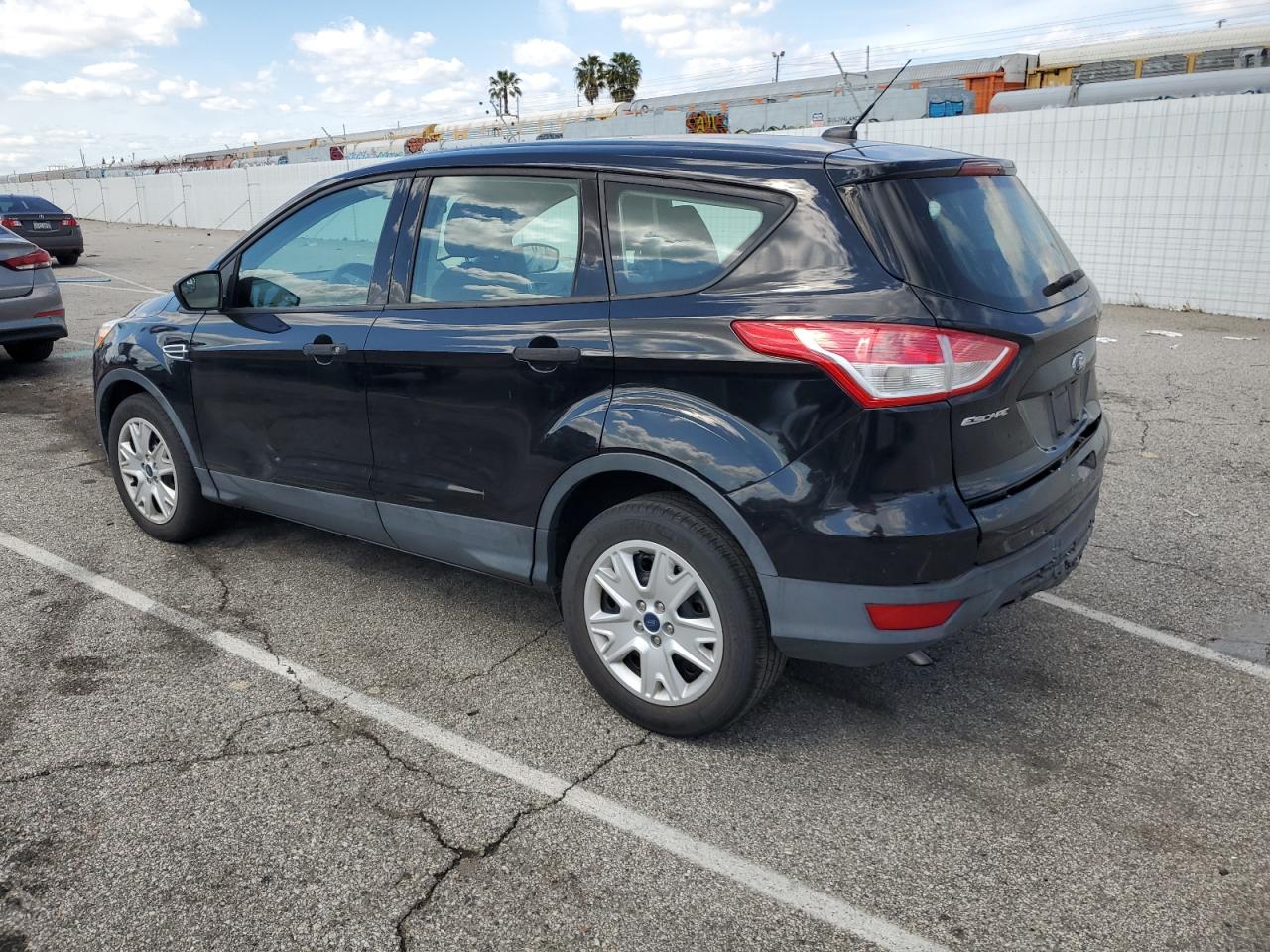 1FMCU0F78GUC27988 FORD ESCAPE 2016