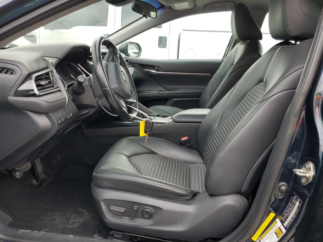 4T1B11HK0KU743895 TOYOTA CAMRY 2019