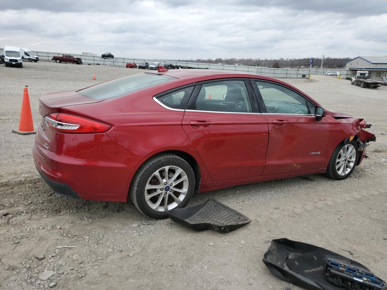 3FA6P0LU4KR188003 FORD FUSION 2019