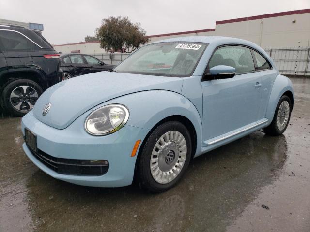 Lot #2452765445 2015 VOLKSWAGEN BEETLE 1.8 salvage car