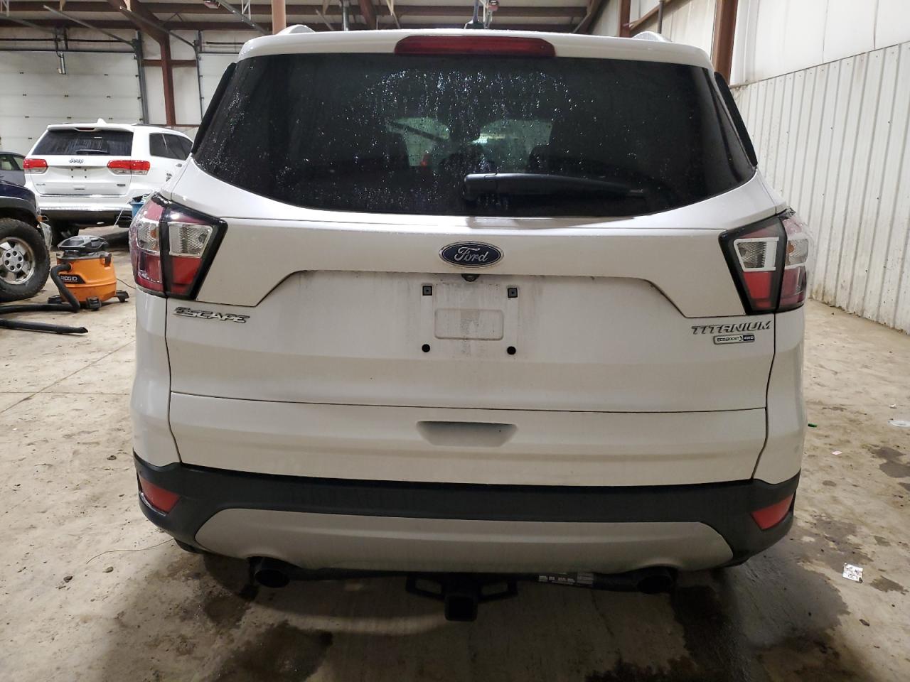 1FMCU9J96HUE83755 FORD ESCAPE 2017