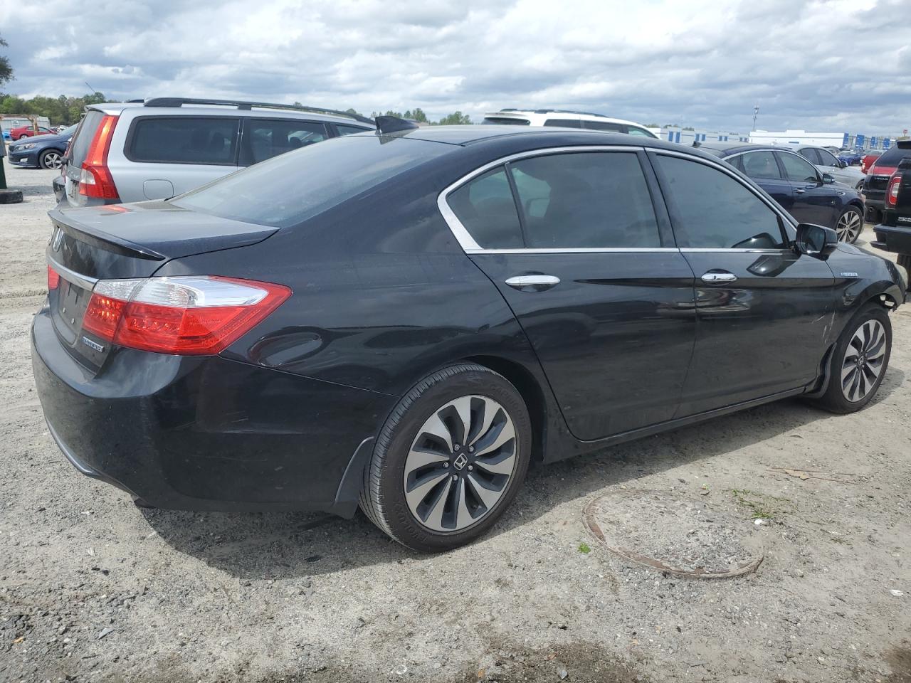 1HGCR6F58FA009509 2015 Honda Accord Hybrid Exl