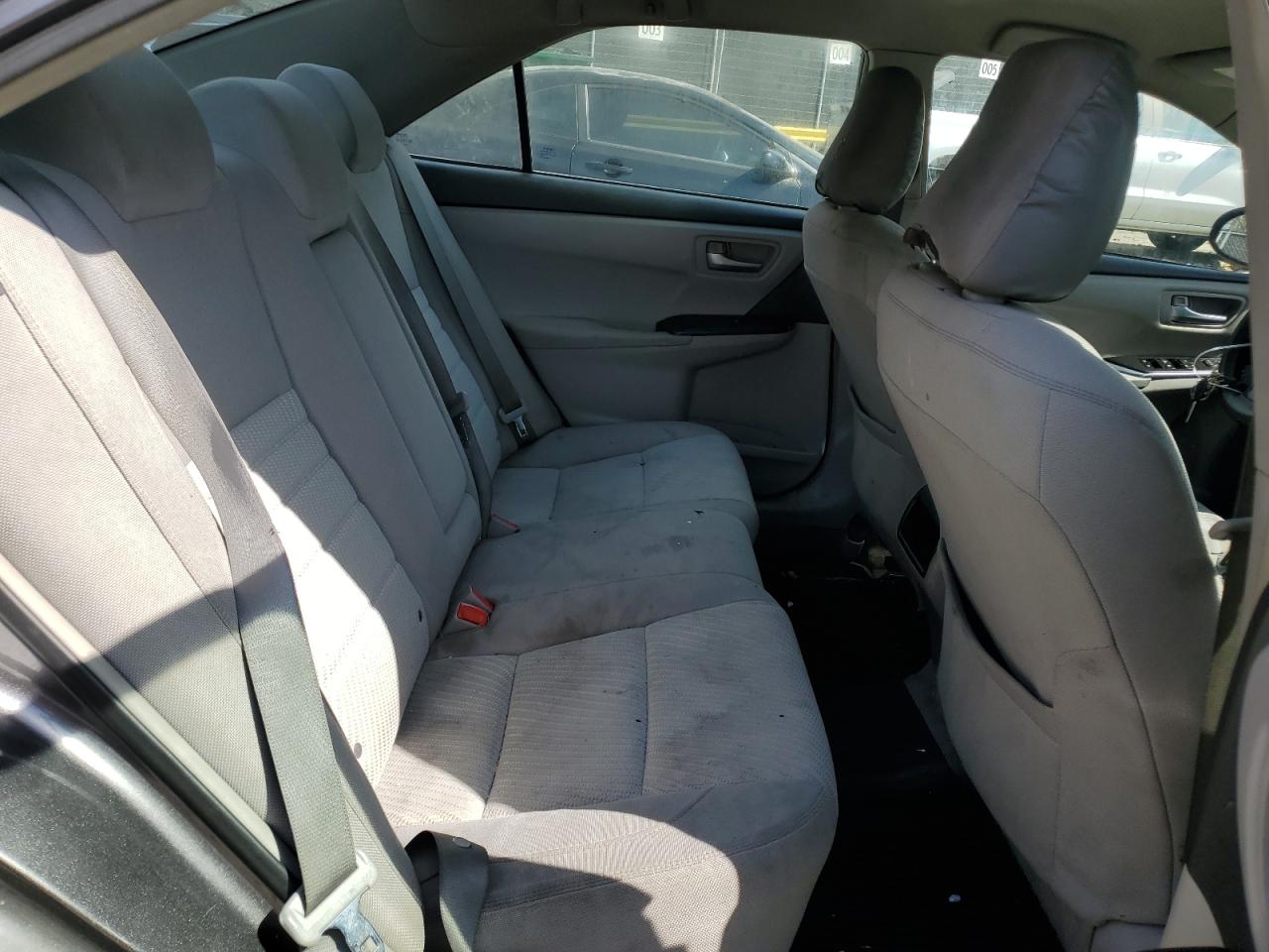 4T4BF1FK1GR562810 2016 Toyota Camry Le