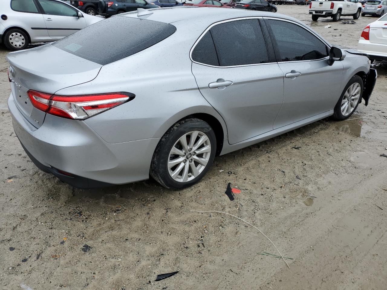 4T1B11HK9KU732555 TOYOTA CAMRY 2019