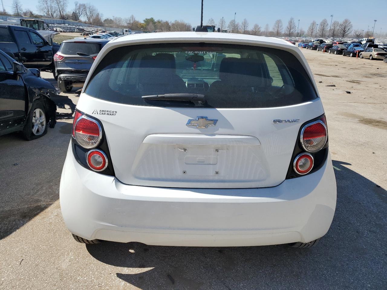 2016 Chevrolet Sonic Ls vin: 1G1JA6SH2G4150971