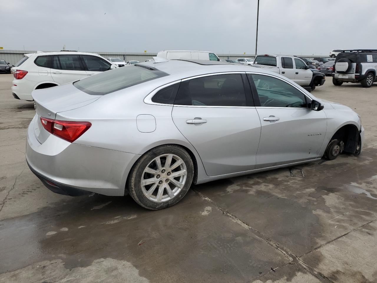 1G1ZD5ST8JF144001 CHEVROLET MALIBU 2018