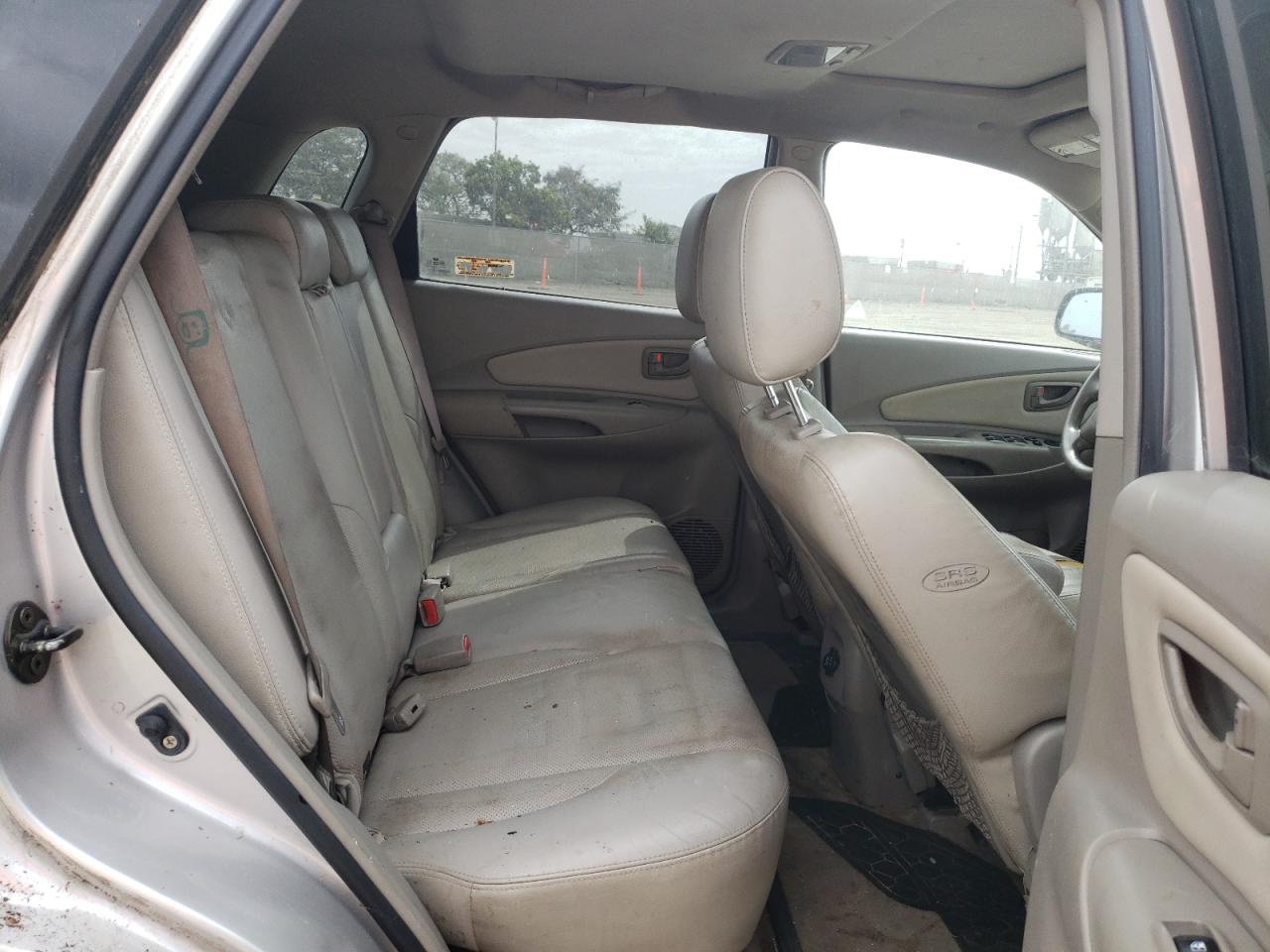 KM8JN12D45U068745 2005 Hyundai Tucson Gls