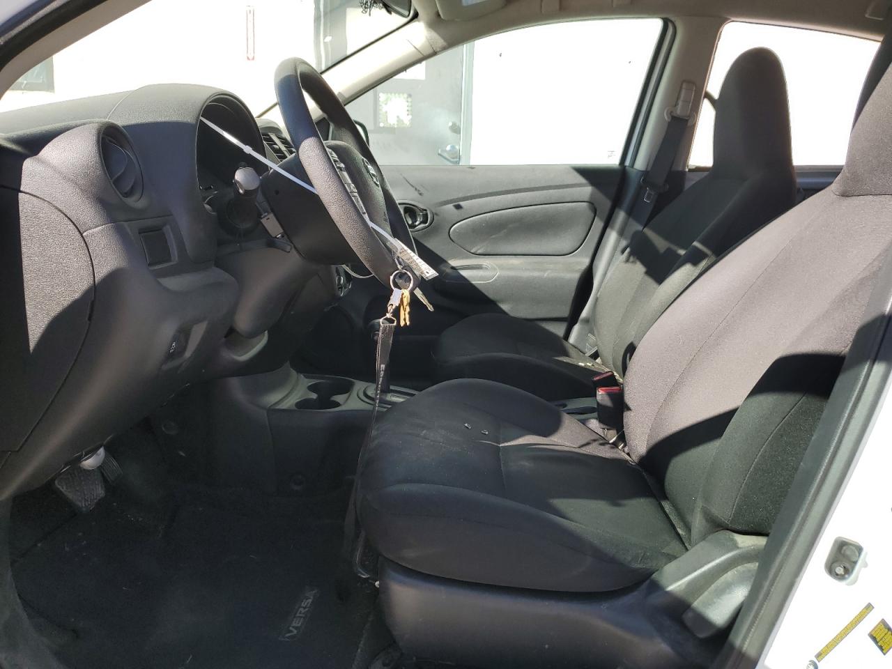 3N1CN7AP4FL954185 2015 Nissan Versa S