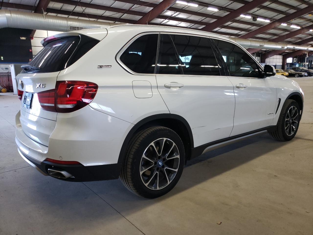 2018 BMW X5 Xdr40E vin: 5UXKT0C58J0W02118