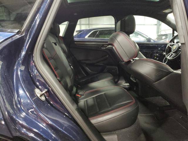 VIN WP1AG2A5XJLB62335 2018 Porsche Macan, Gts no.10