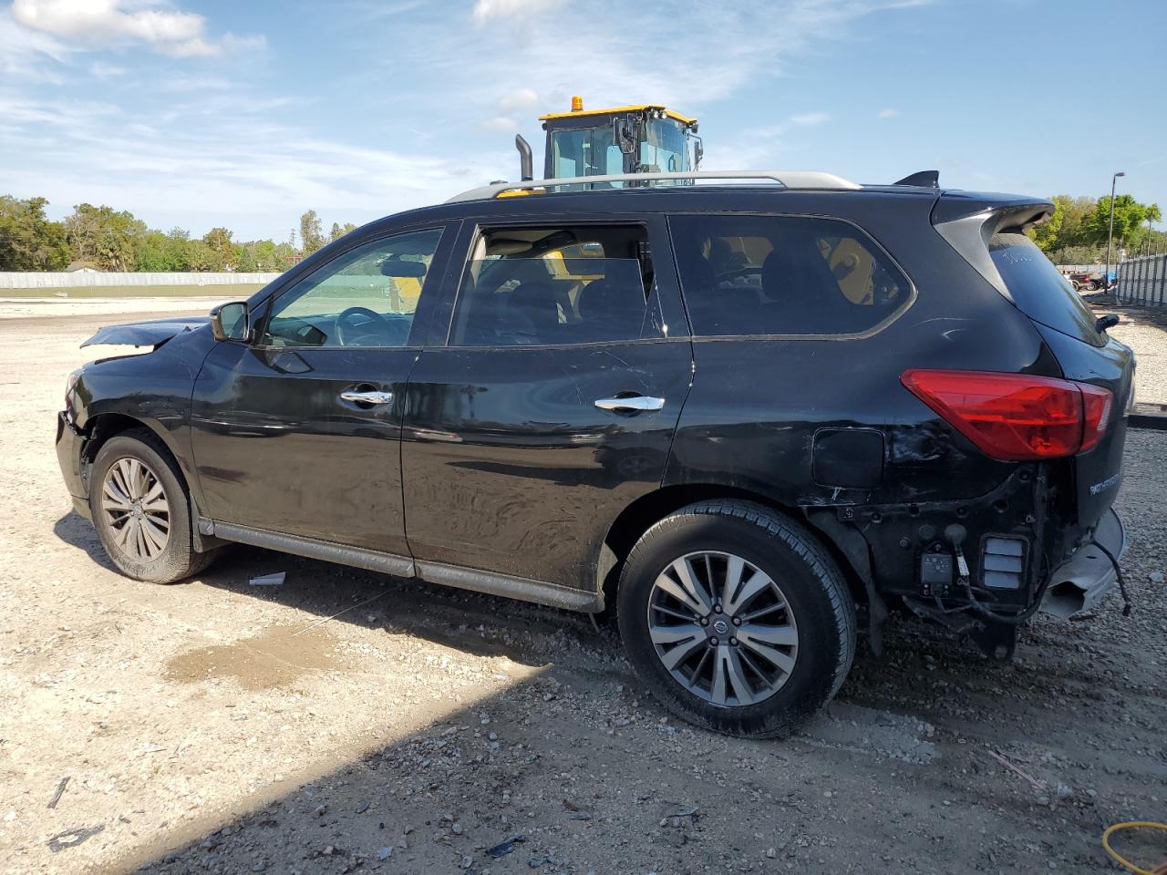 5N1DR2MMXKC606516 2019 Nissan Pathfinder S