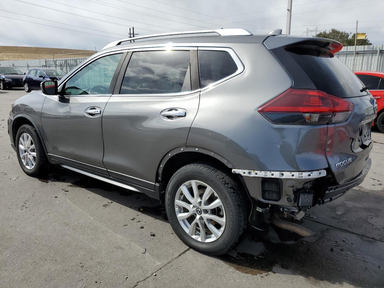 2019 Nissan Rogue S vin: KNMAT2MV7KP506318