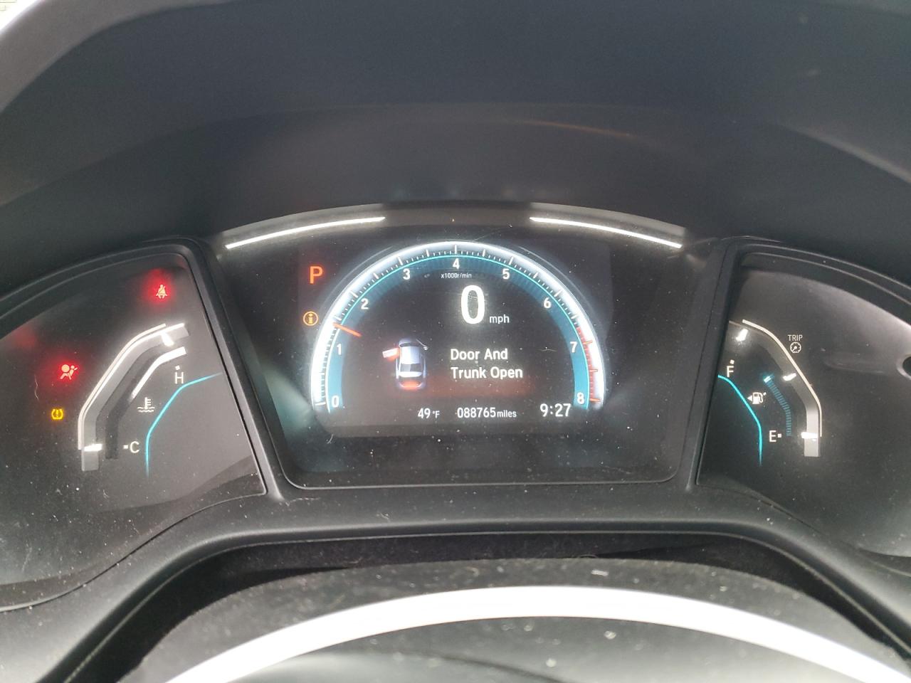 2HGFC2F61KH511502 HONDA CIVIC 2019