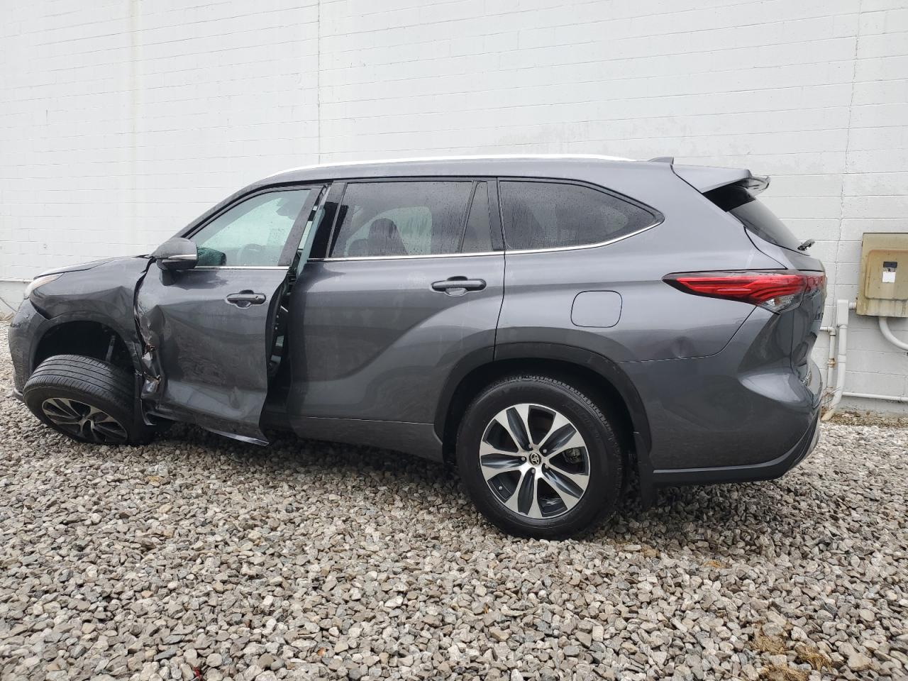 5TDGZRBH9MS550148 TOYOTA HIGHLANDER 2021
