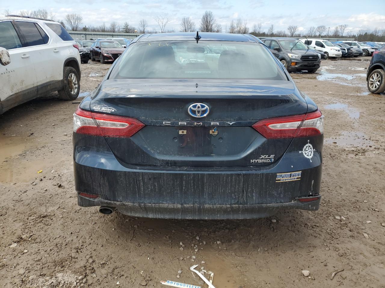 4T1B21HKXJU504009 TOYOTA CAMRY 2018