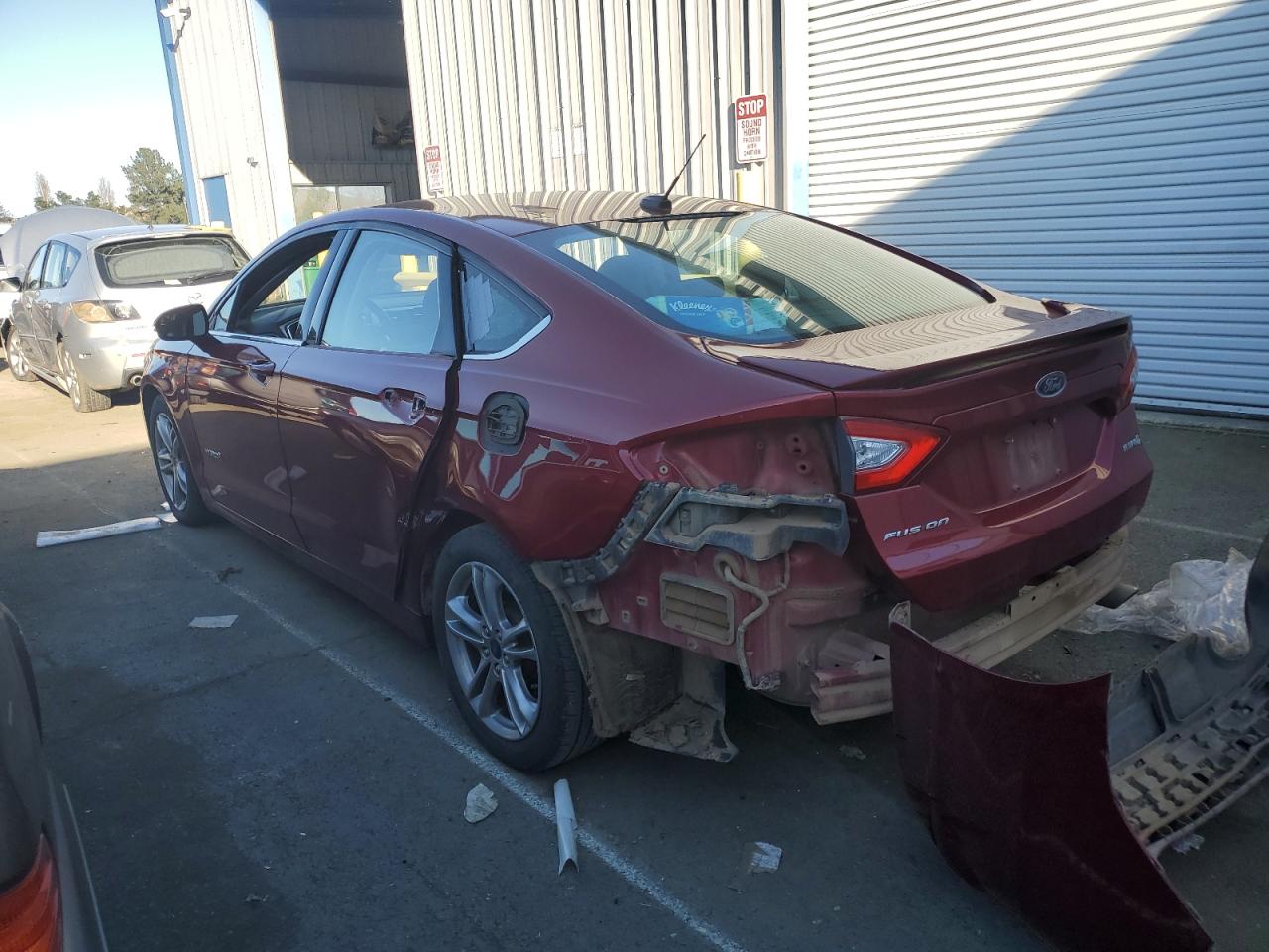 3FA6P0LU3GR203937 FORD FUSION 2016