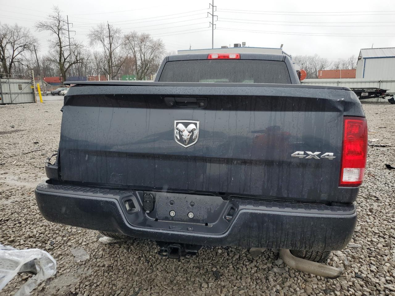 3C6RR7KT4JG270043 2018 Ram 1500 St