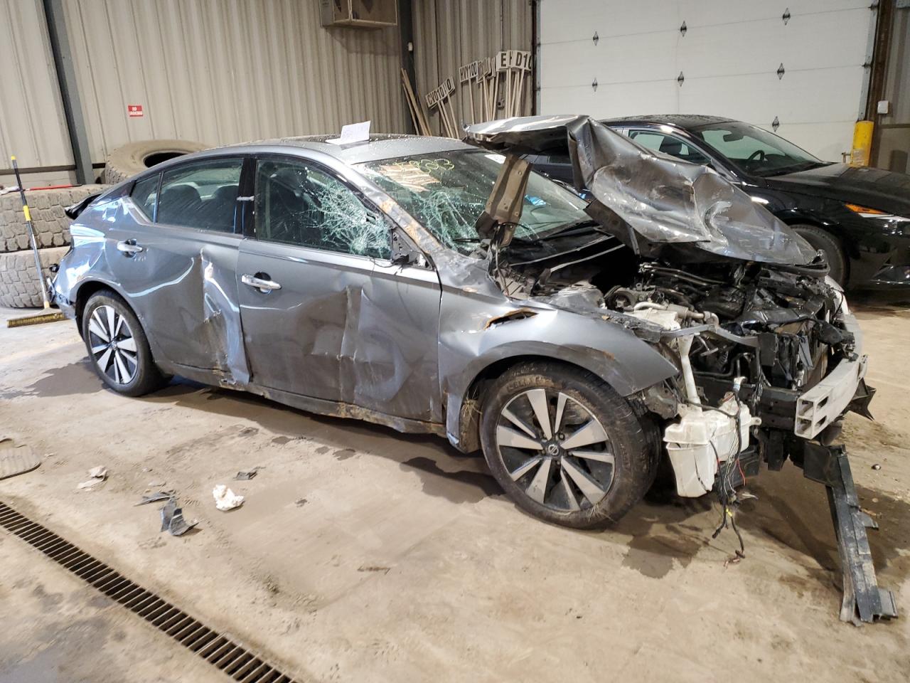 1N4BL4EV8KC255823 NISSAN ALTIMA 2019