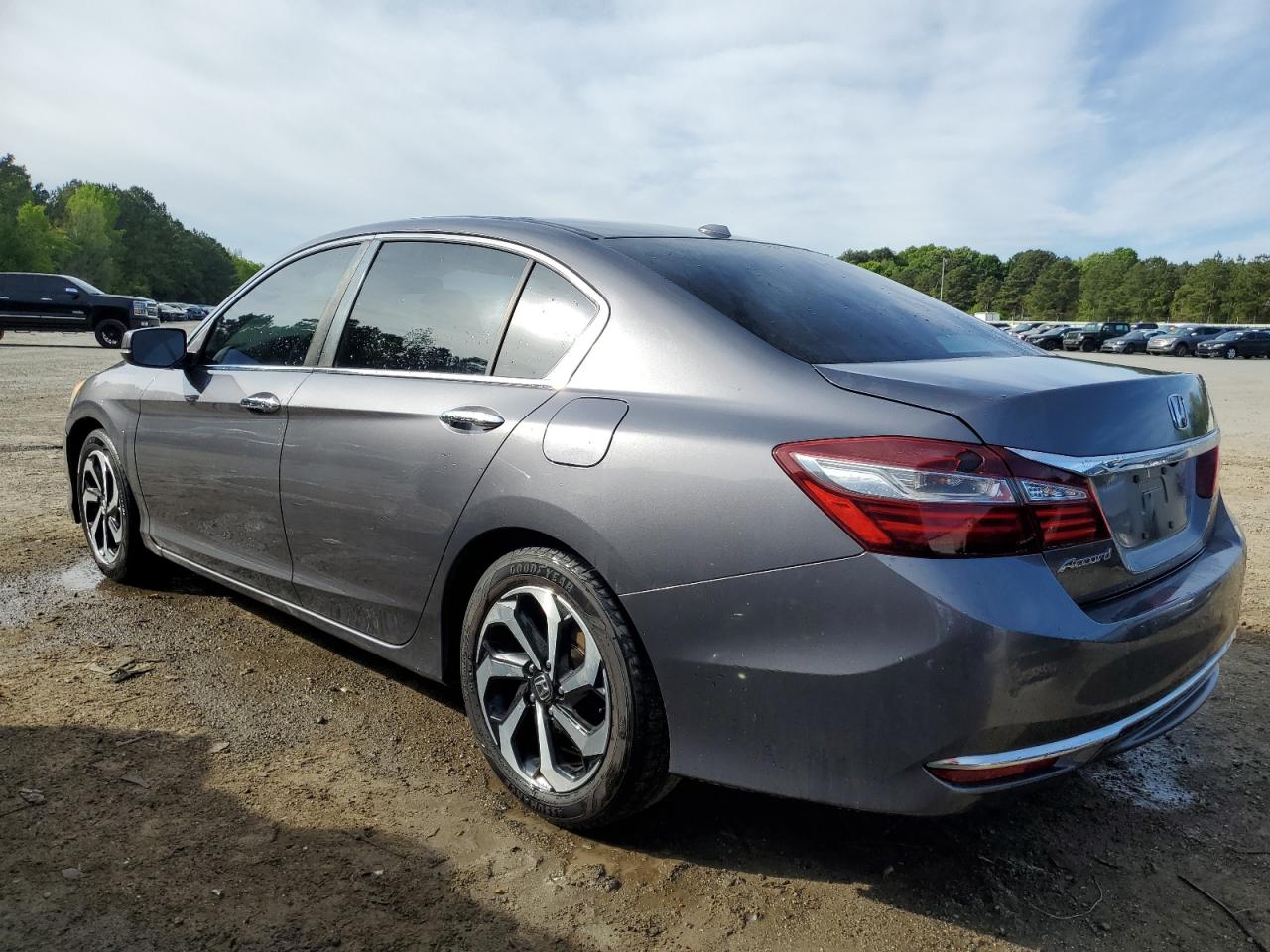 1HGCR2F79GA217944 HONDA ACCORD 2016