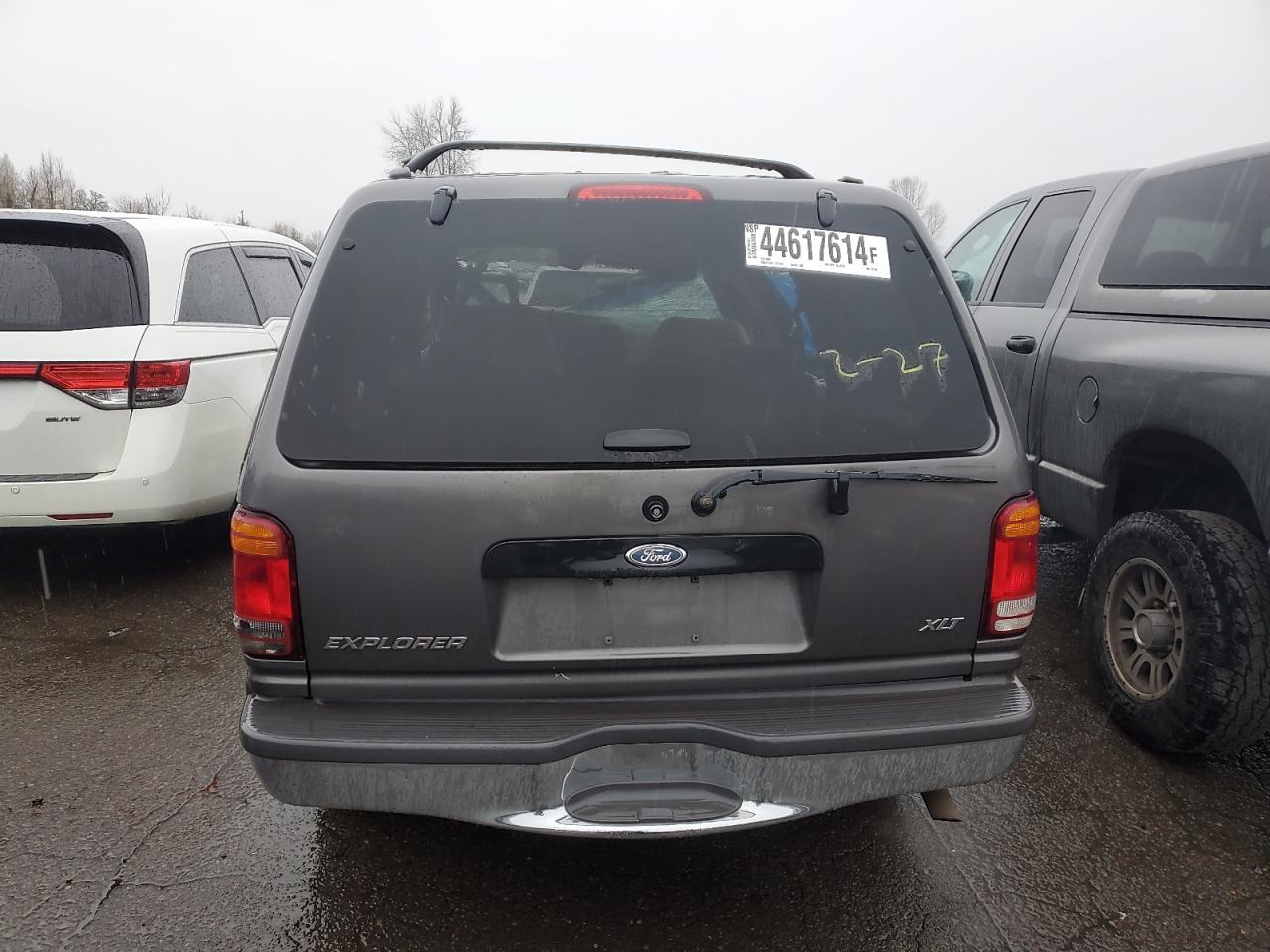 1FMZU34E0WZB95794 1998 Ford Explorer