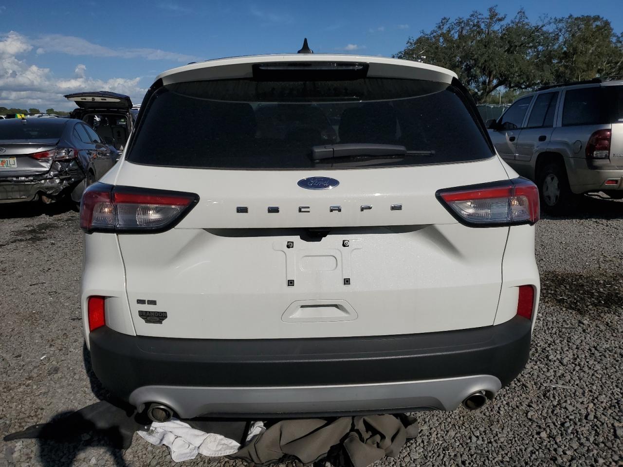1FMCU0G60MUB09452 FORD ESCAPE 2021