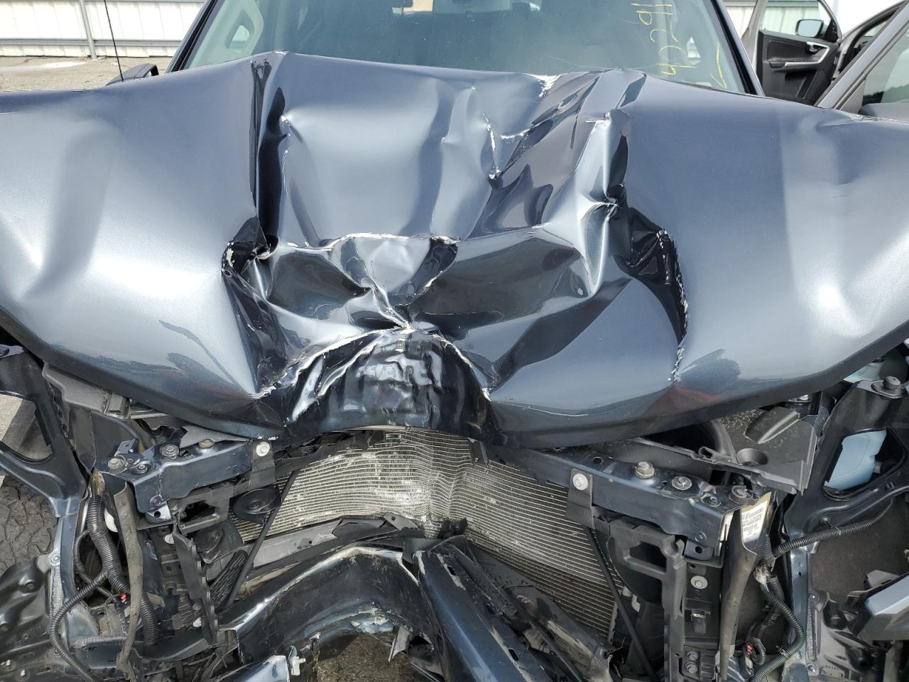 1GCPYBEH2LZ206258 CHEVROLET ALL Models 2020