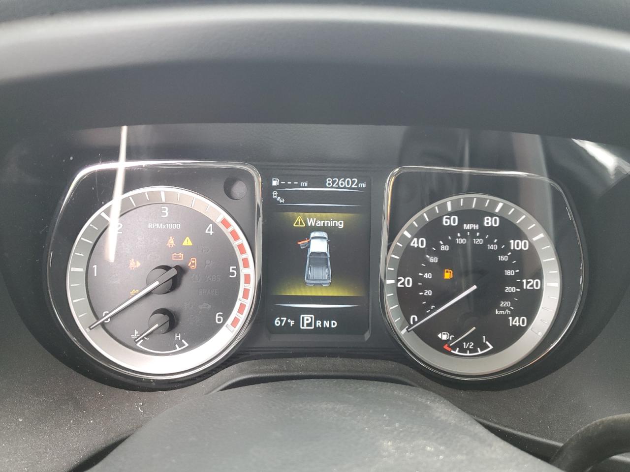 1N6BA1F45HN525587 NISSAN TITAN 2017