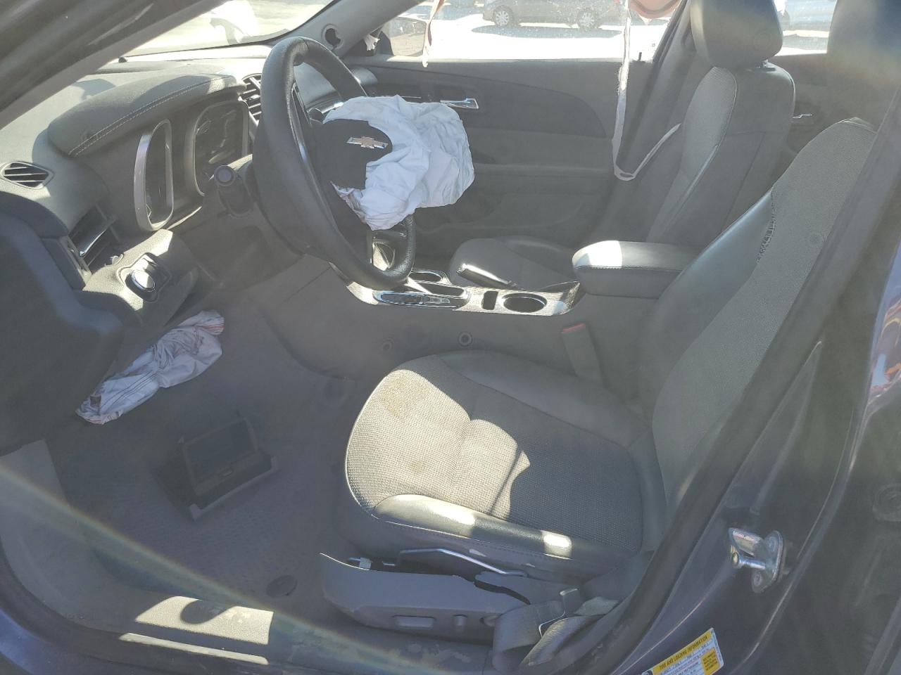 1G11C5SL2FF211019 2015 Chevrolet Malibu 1Lt