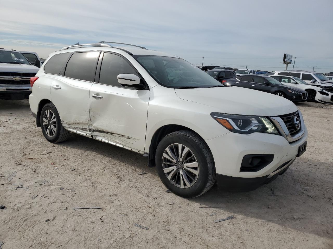 5N1DR2MN0JC605236 NISSAN PATHFINDER 2018