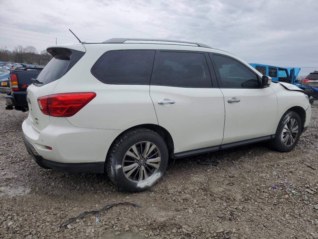 5N1DR2MM2JC653344 NISSAN PATHFINDER 2018