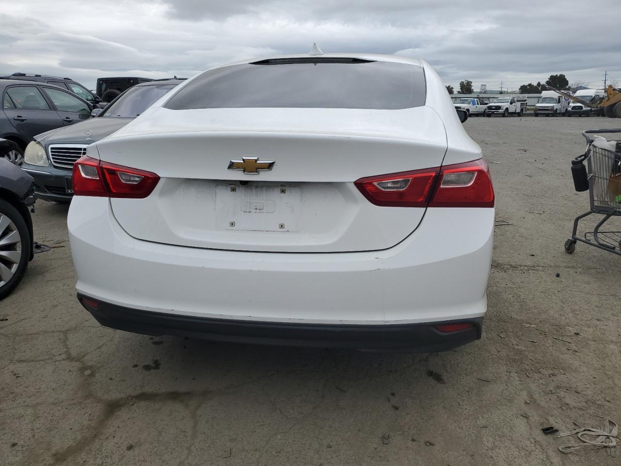 1G1ZE5ST5HF151138 CHEVROLET MALIBU 2017