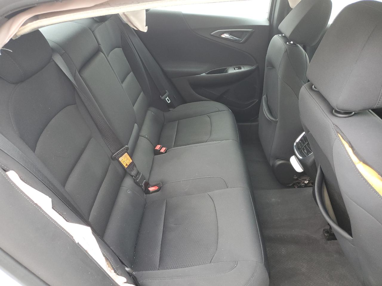1G1ZE5ST2GF290884 CHEVROLET MALIBU 2016