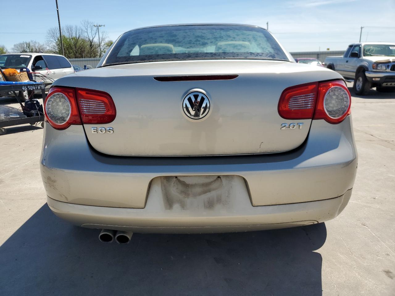 WVWBA71FX7V053013 2007 Volkswagen Eos 2.0T