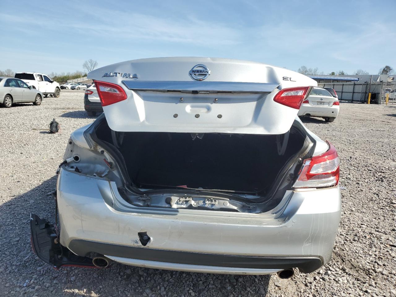 1N4AL3AP4HC244114 NISSAN ALTIMA 2017