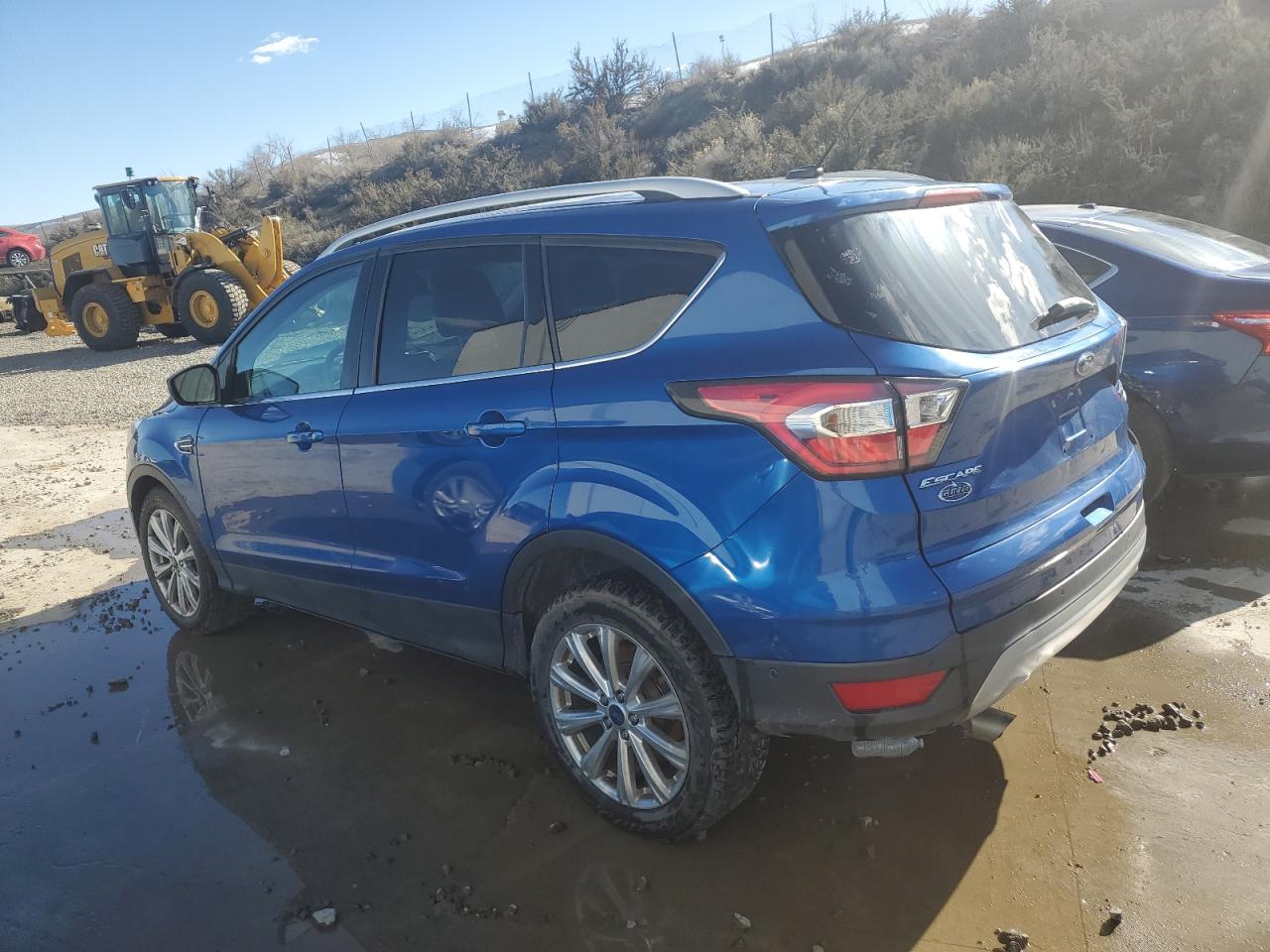 1FMCU0JD9HUA49314 2017 Ford Escape Titanium