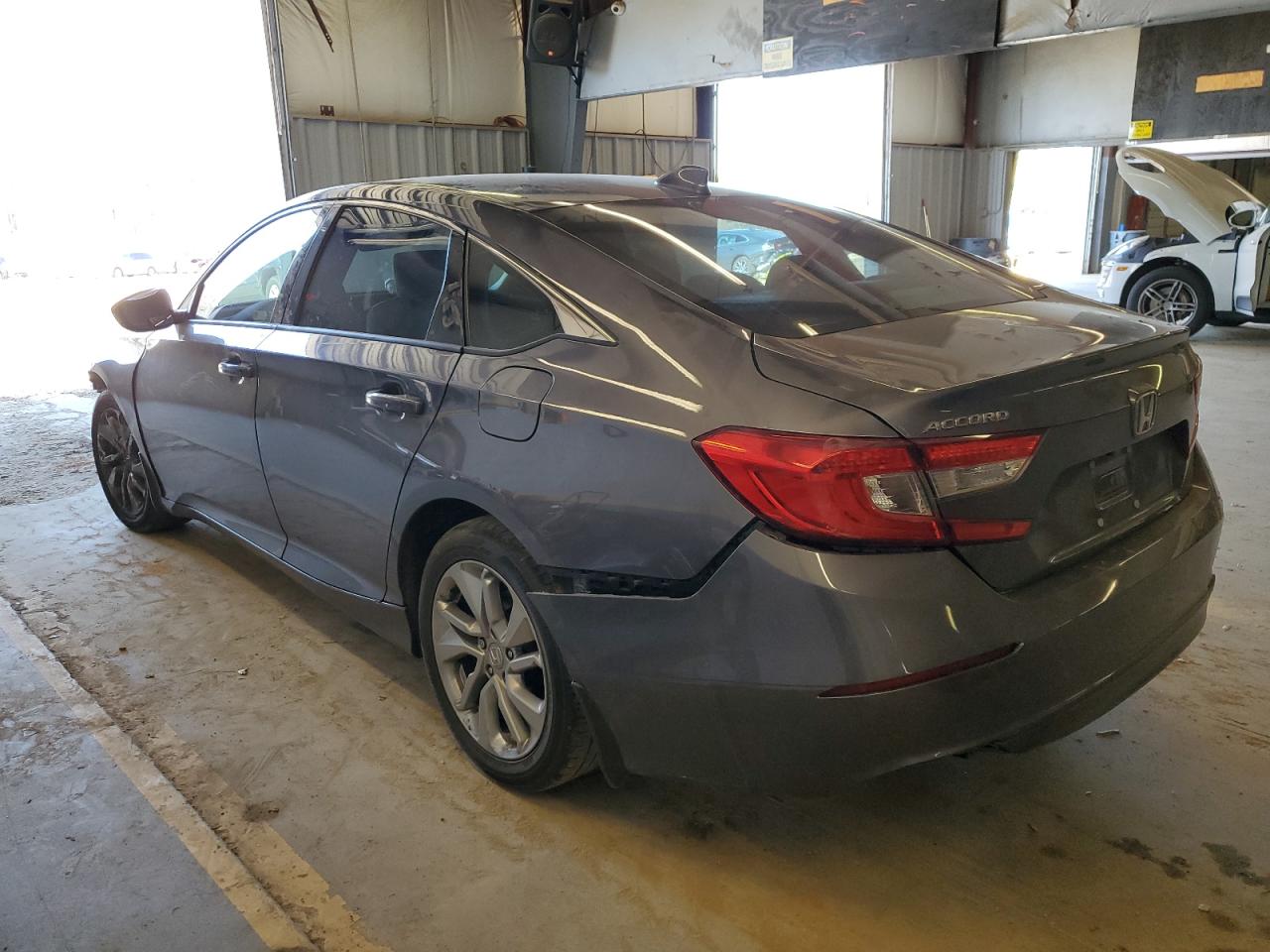 1HGCV1F14JA095423 2018 Honda Accord Lx