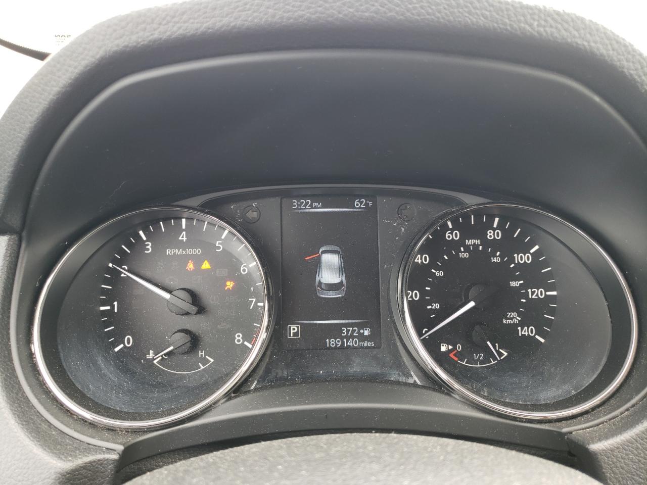 KNMAT2MT7HP604787 NISSAN ROGUE 2017