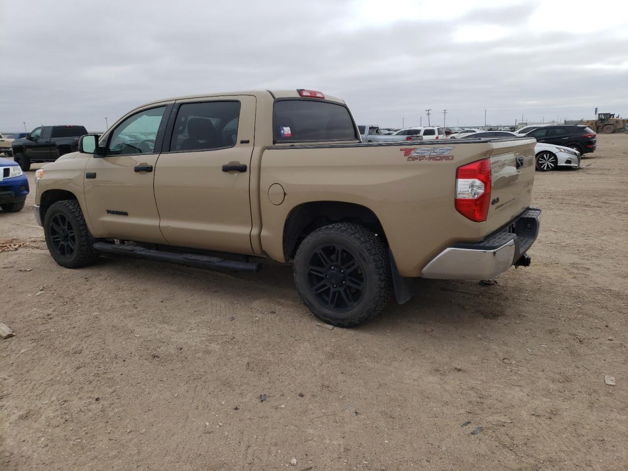 5TFDW5F14HX668013 TOYOTA TUNDRA 2017
