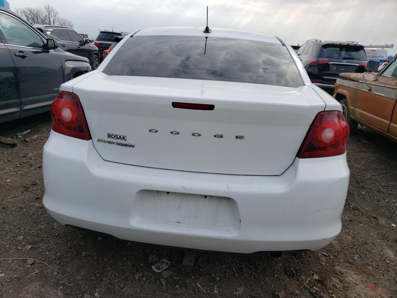 1C3CDZAB9DN610417 2013 Dodge Avenger Se