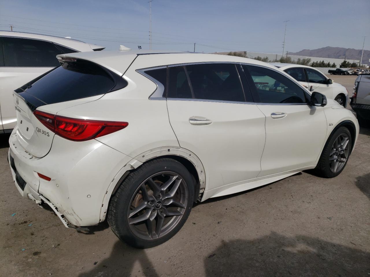 Lot #2462116611 2017 INFINITI QX30 BASE