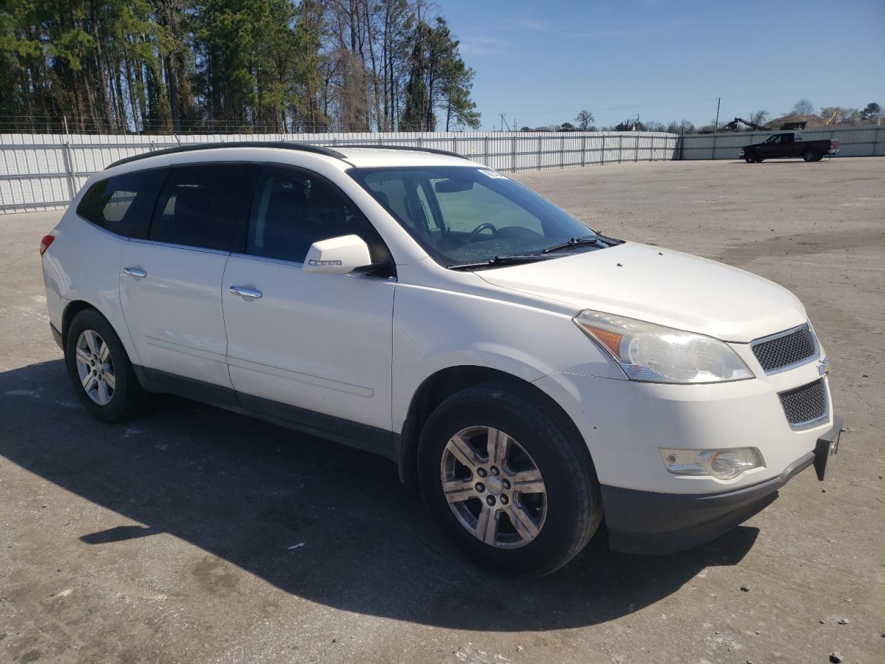 1GNKVGED4CJ108349 2012 Chevrolet Traverse Lt